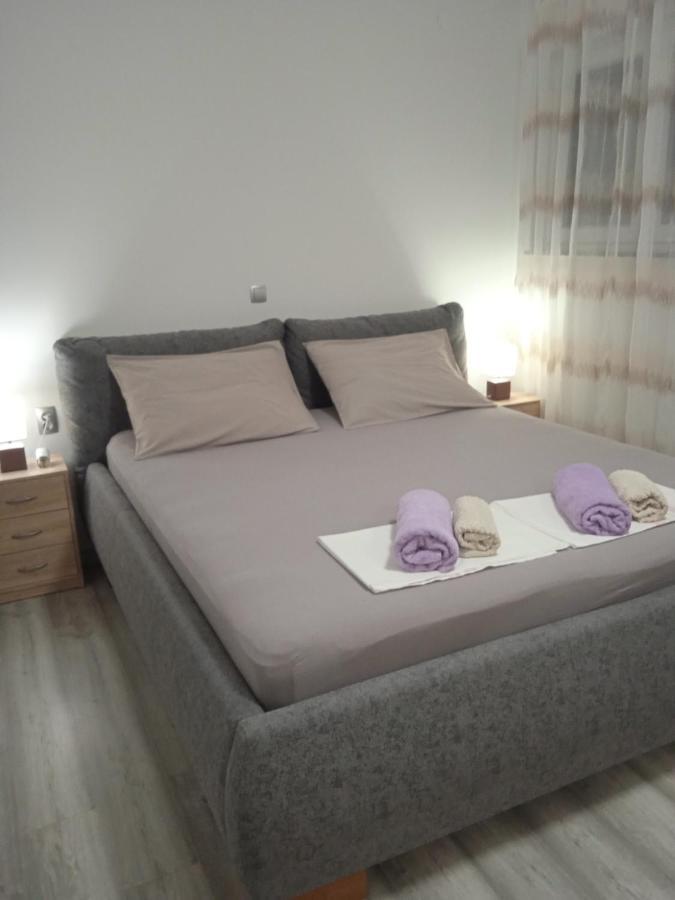 Apartment Luka 塞尼 外观 照片
